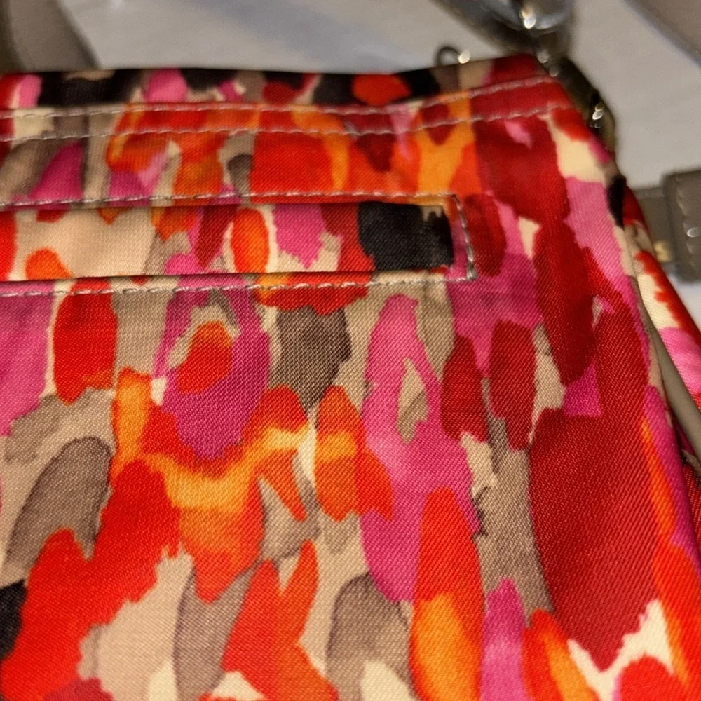 BRIGHTON “MILANO” CROSSBODY MULTI COLORED WITH TAUPE COLORED CROSSBODY STRAP